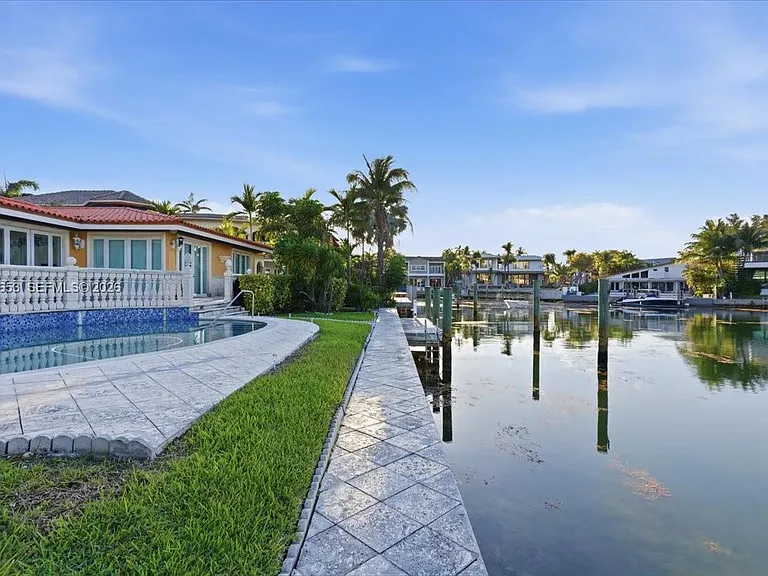 1249 Biscaya Dr — Photo 65