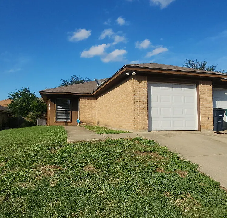 6721 Loma Vista Dr