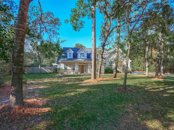 17226 Gold Panning Ct, Magnolia, TX 77355