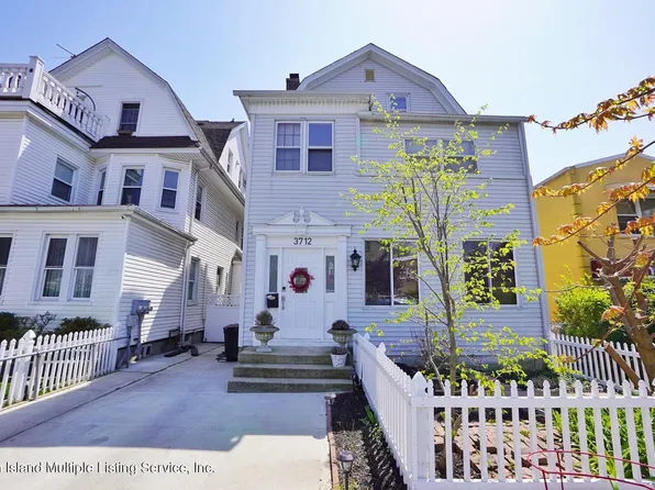 3712 Cypress Ave, Brooklyn, NY 11224