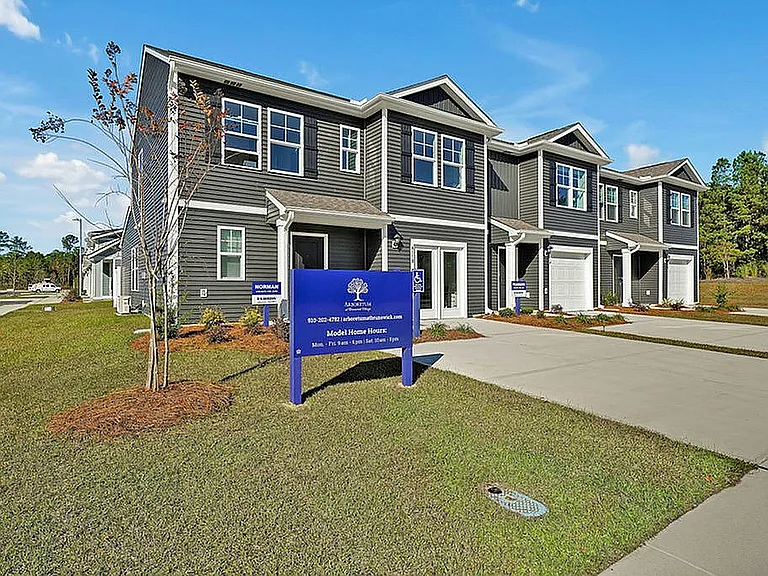 Arboretum at Brunswick Village - Exterior