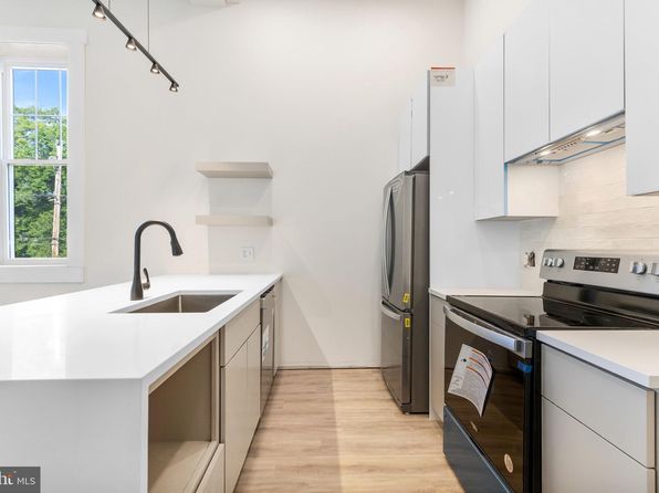 2300 W 17th St APT 3