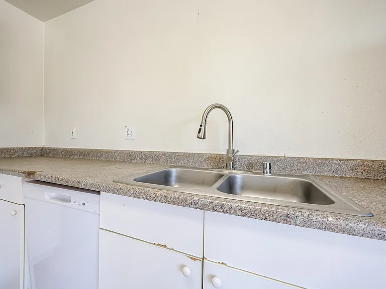 11816 W Rosewood Dr — Photo 11