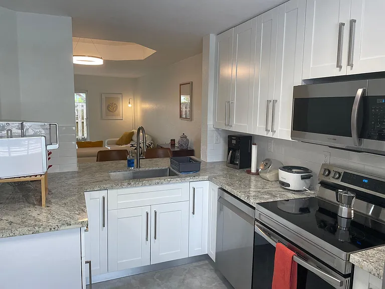 14231 SW 120th Ct — Photo 7