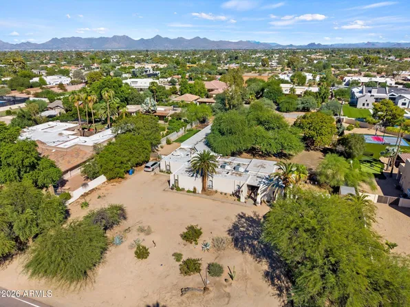 9827 N 56TH Street, Paradise Valley, AZ 85253