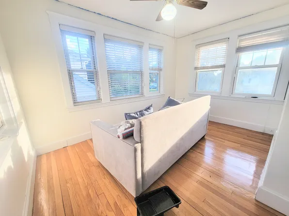 340 Common St Floor 2, Belmont, MA 02478
