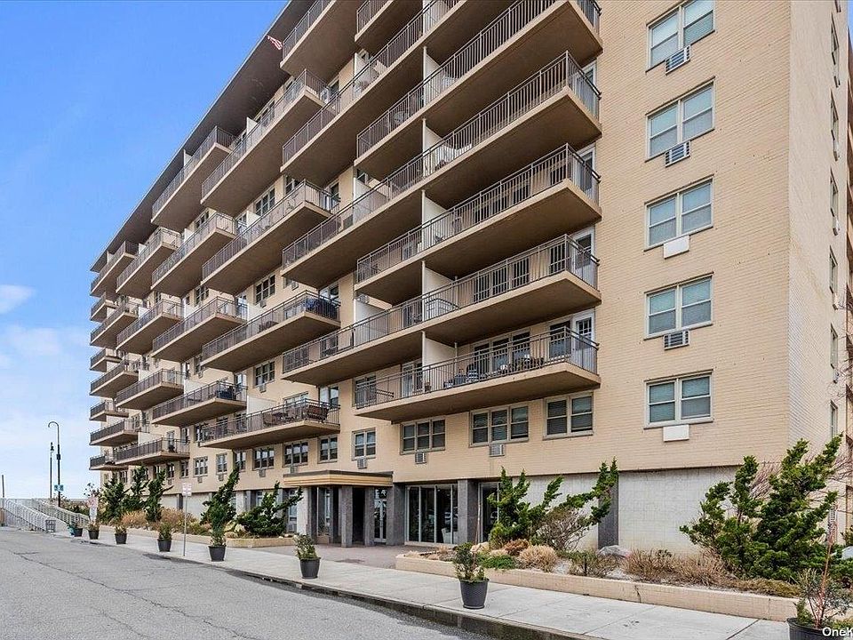 25 Neptune Blvd #7D, Long Beach, NY 11561 | Zillow