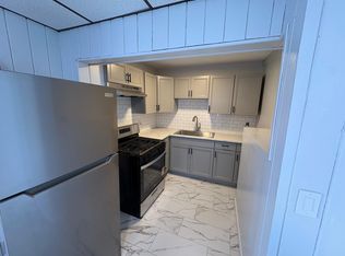 421 7th Ave, Troy, NY 12182