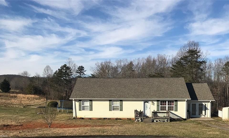 2nd image of 133 Cleo Cain Rd