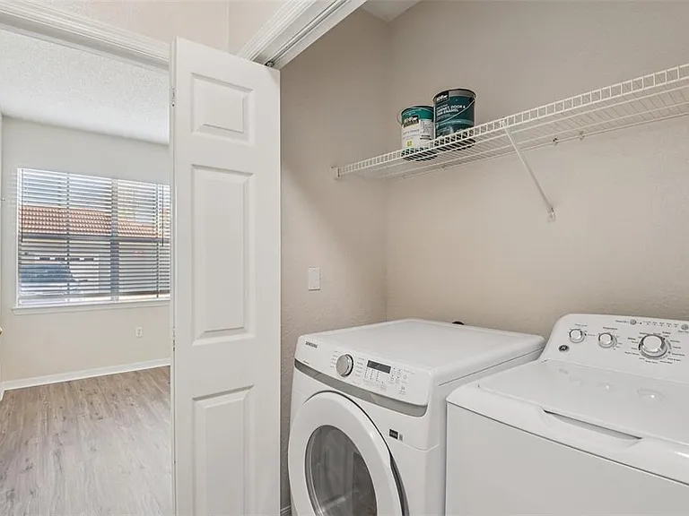 18001 Richmond Place Dr #1213 — Photo 22