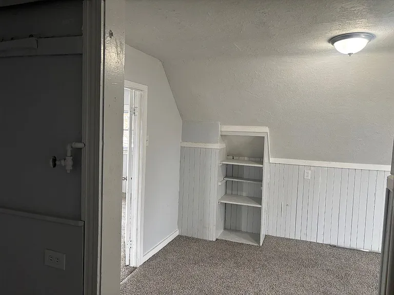 1345 Addison Rd — Photo 37