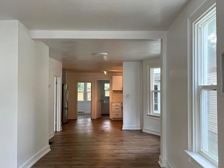 858 Baxter St SE — Photo 14