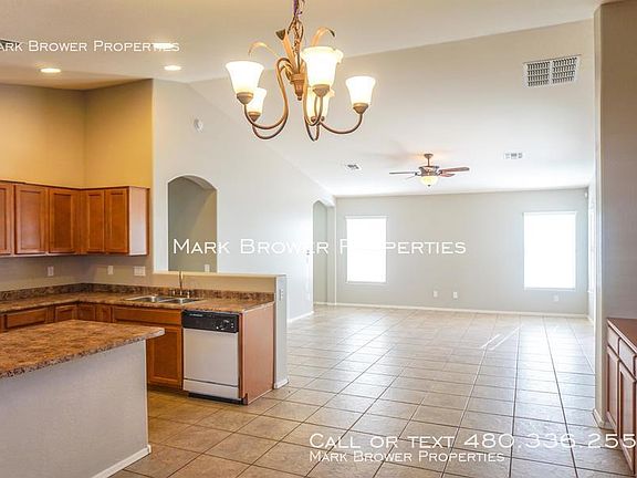 3rd image of 3287 W Hayden Peak Dr