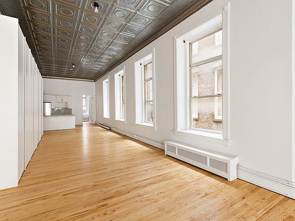 4th image of 78 Grand St APT 3