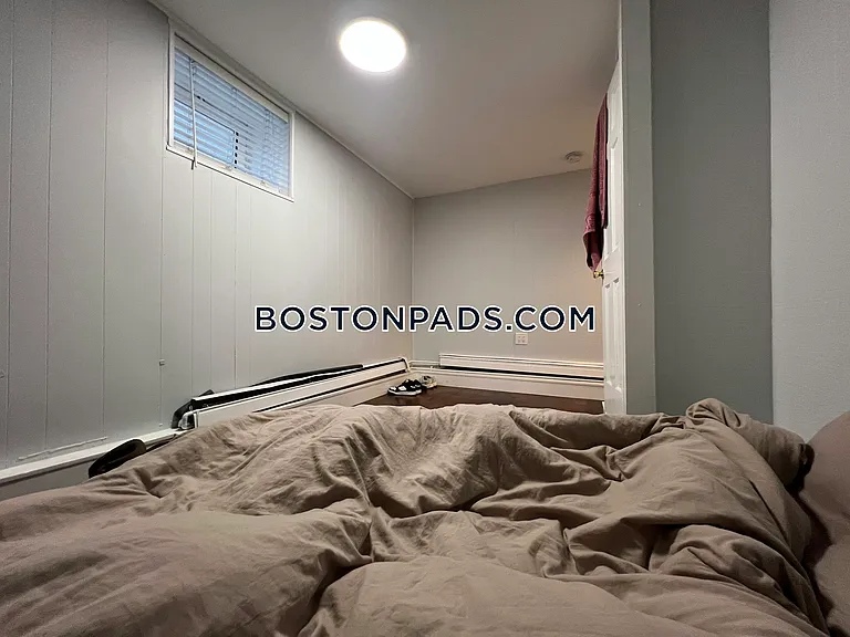 24 Farrington Ave #1 — Photo 31