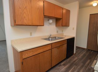 Columbine 1951, Grand Forks, ND 58201