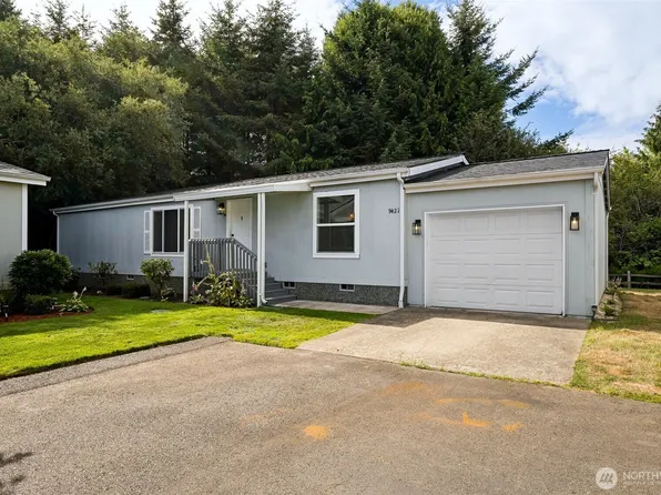9421 21st Avenue E, Tacoma, WA 98445