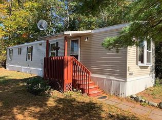 25 Oxbow Dr, Lewiston, ME 04240