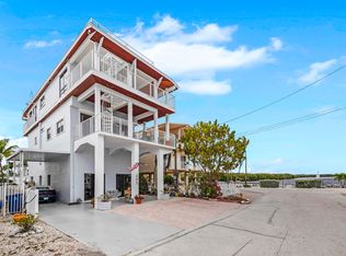 302 Little Miss Muffett Ln, Key Largo, FL 33037