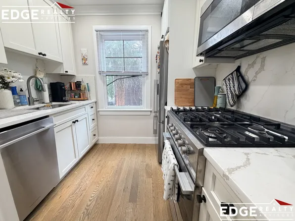 14 Lopez Ave #2, Cambridge, MA 02141