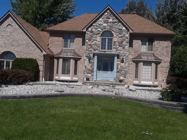 4099 Nathan W, Sterling Heights, MI 48310