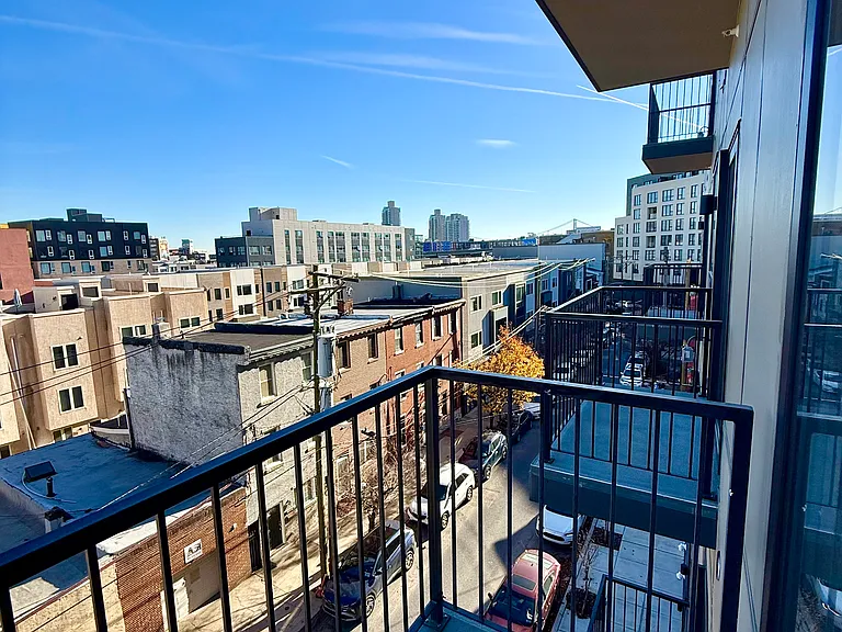 128 W Girard Ave #309 — Photo 12