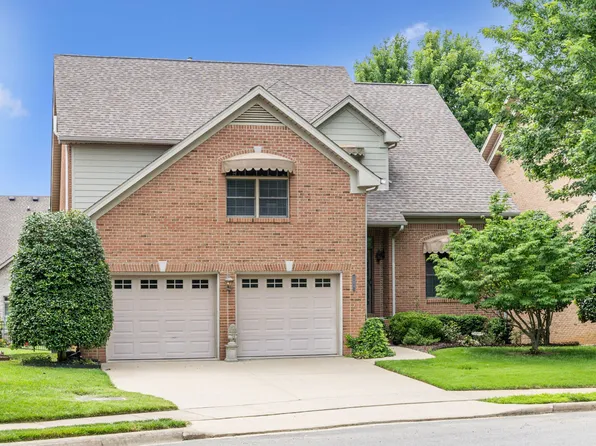 114 Hunt Crest Ct, Clarksville, TN 37043
