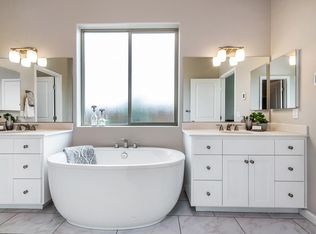 3698 Hillary Ct, Santa Rosa, CA 95403