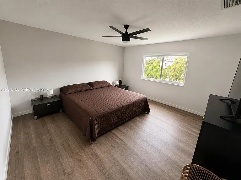 709 Bald Cypress Rd — Photo 8
