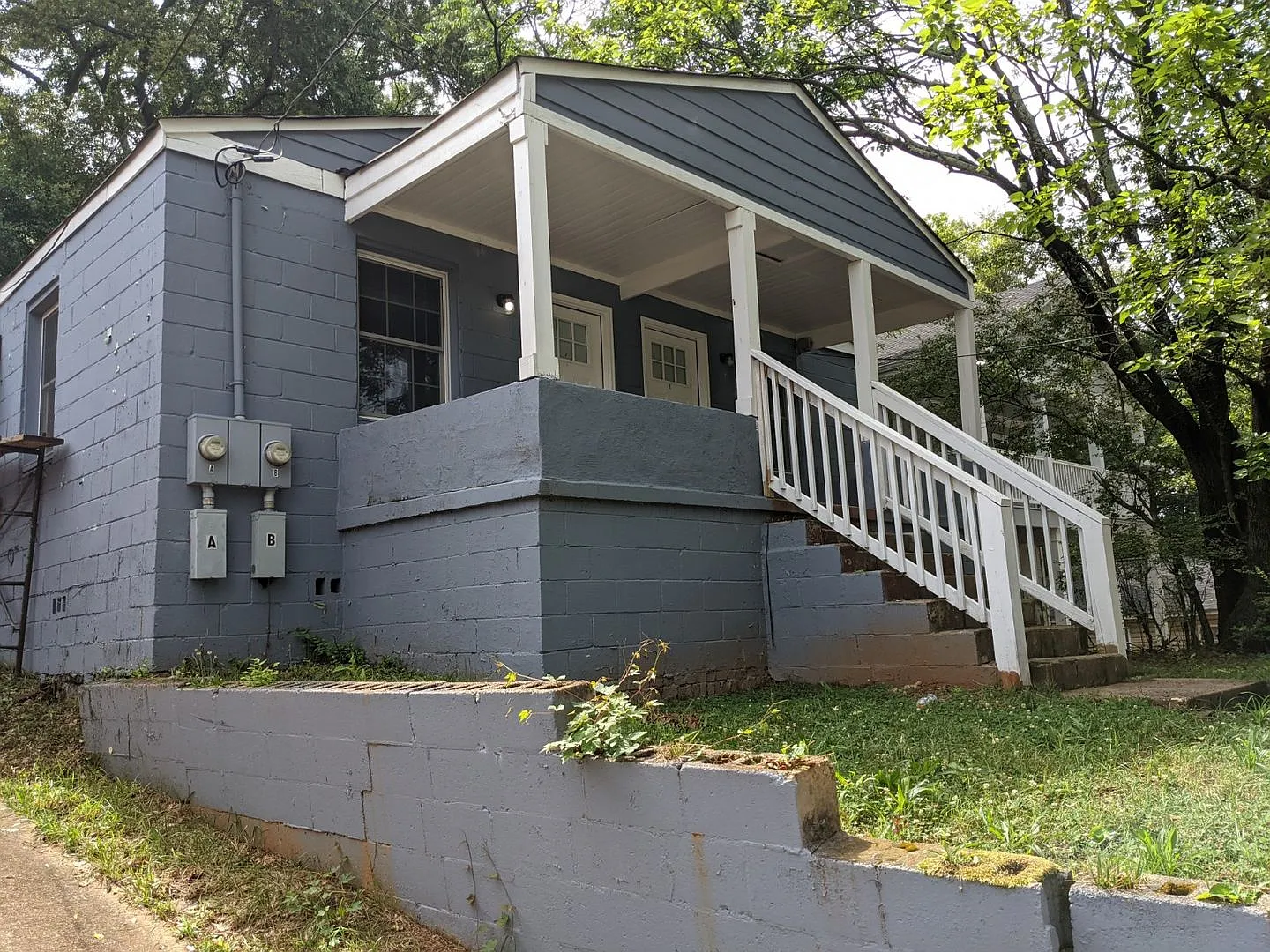 950 Ira St Unit B - 1 bed/1 bath duplex in a growing Pittsburgh neighborhood — Photo 2