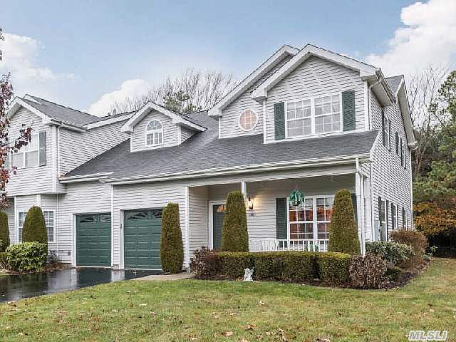 1st image of 101 Willow Wood Dr