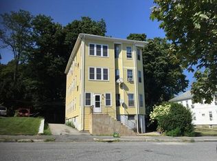 9 Caprera Rd, Worcester, MA 01604