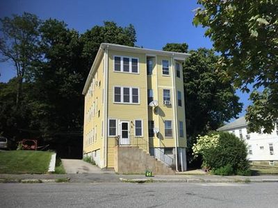 9 Caprera Rd, Worcester, MA, 01604