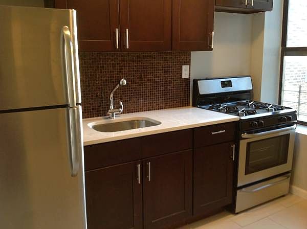 2nd image of 509 W 170th St APT 42
