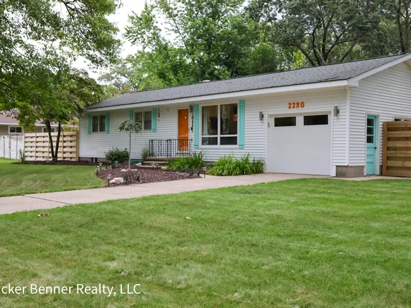 2280 Arbor Ave, Norton Shores, MI 49441