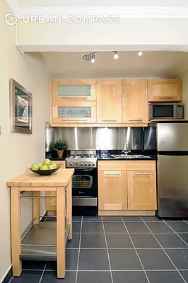 Sold by Compass | media 7