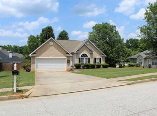 1322 Vine Cir, McDonough, GA 30253