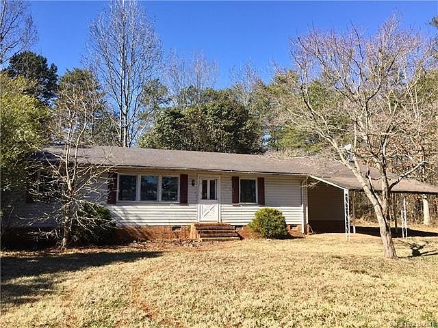 1st image of 293 Sunny Hill Dr