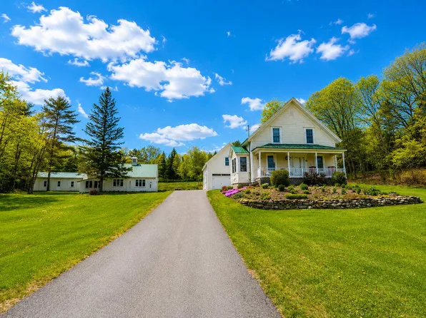 1124 Main Street, Jay, ME 04262