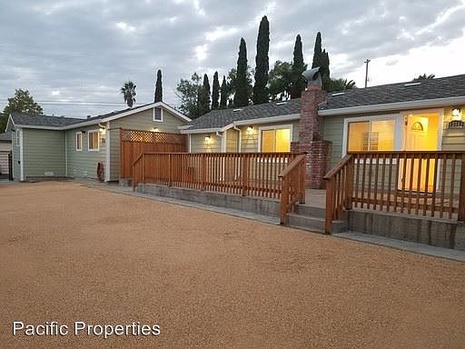 4th image of 17706 Sunset Way