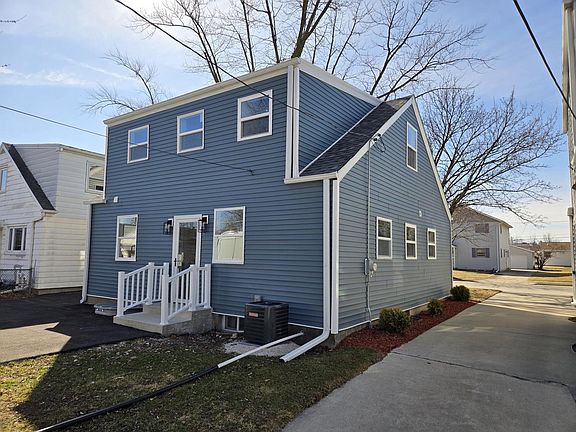 4th image of 4578 North 127th STREET