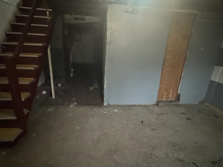 4312 Vista St — Photo 5