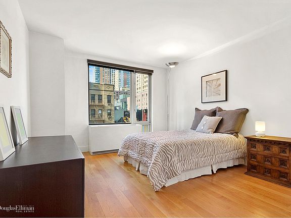 2nd image of 464 W 44th St APT 5C