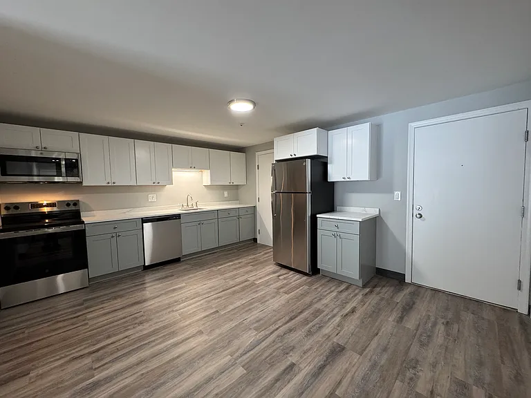 Milford Trails Apartments and Storage — Photo 30
