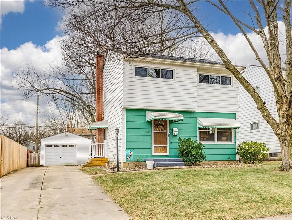 124 Filmore Ave photo 1