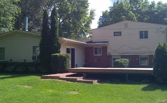2nd image of 2846 Pinto Dr
