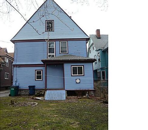 3rd image of 187 Hodge Ave