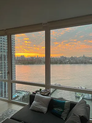 Rented by Nest Seekers International | media 26