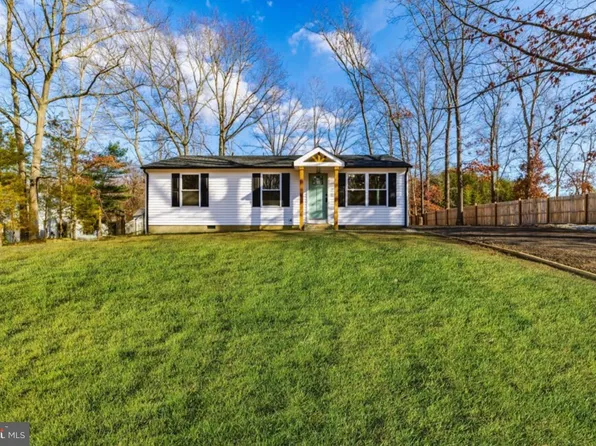 10 Shannon Ln, Winslow, NJ 08095