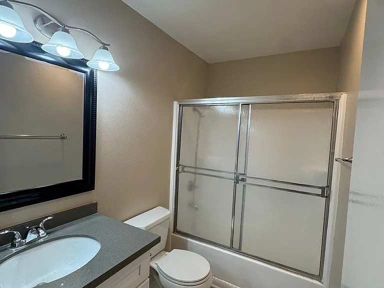 7302 Elk Cir — Photo 9